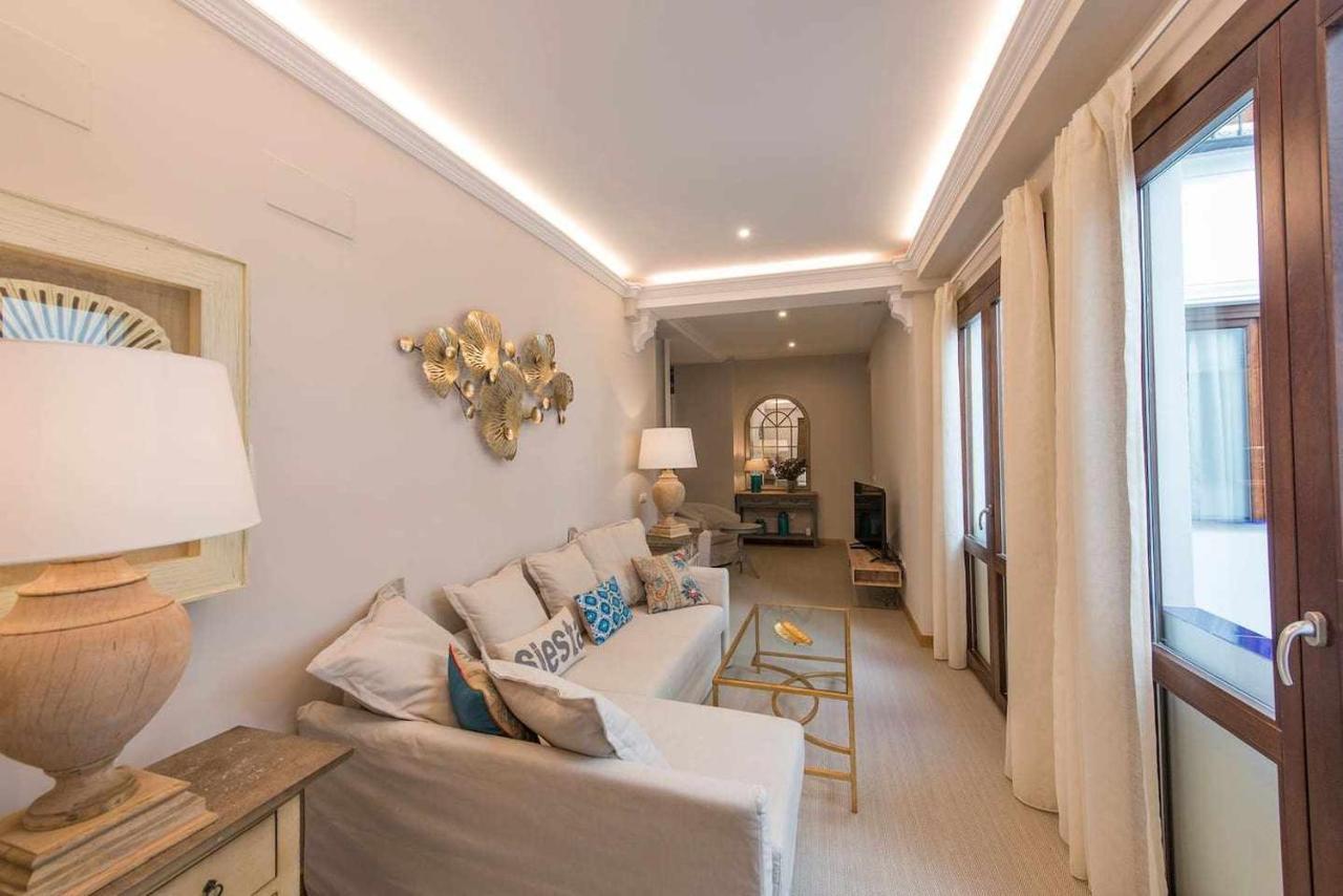 Luxe Carlos Cañal Sevilla Exterior foto